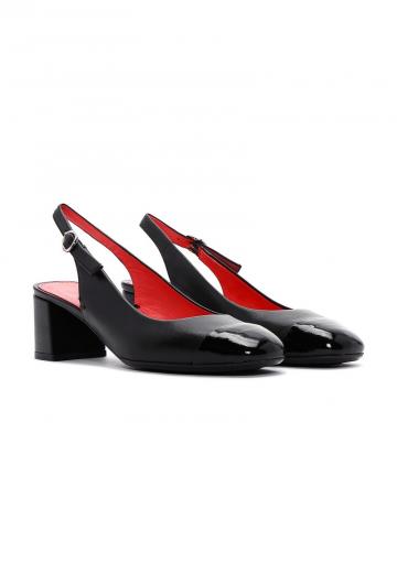 Туфли с ремешком