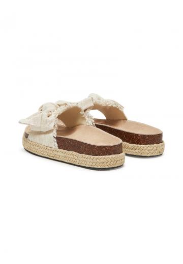 Шлепанцы