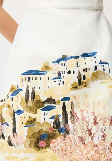 Короткое платье