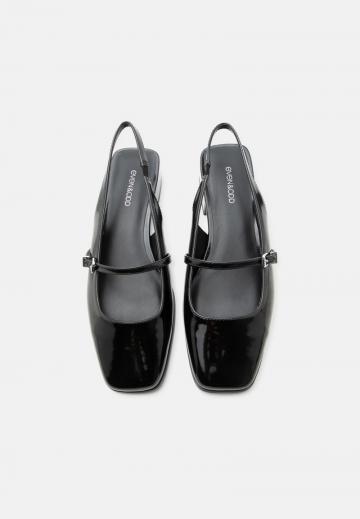 Балетки