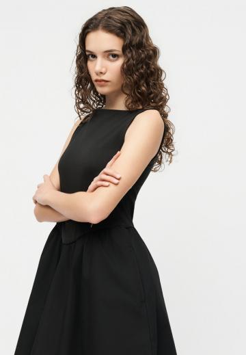 Короткое платье