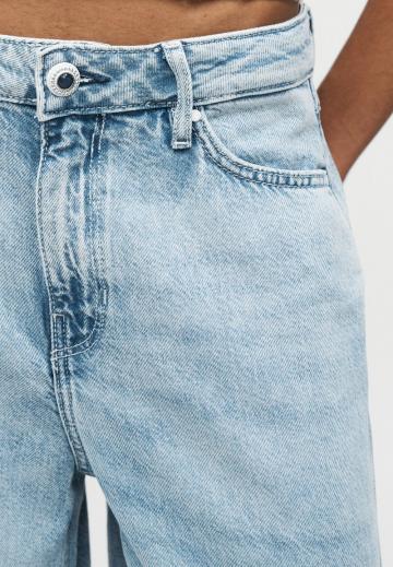 Джинсы