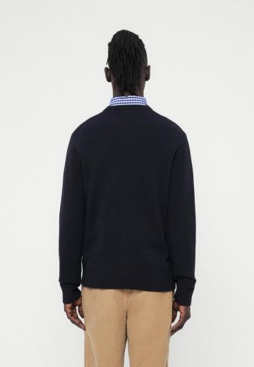 Пуловер