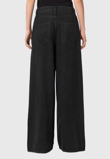 Свободные джинсы
