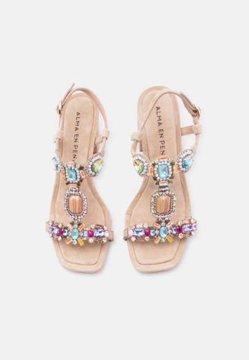 Босоножки