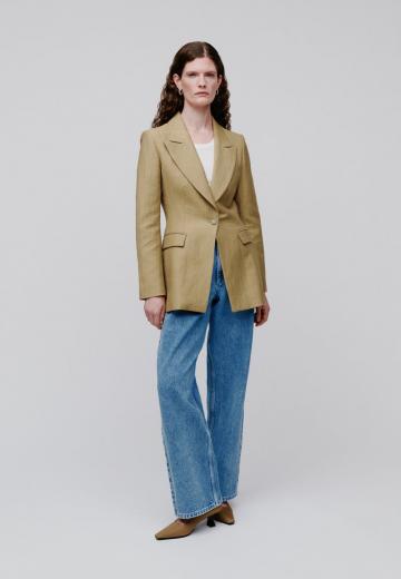 Короткое пальто