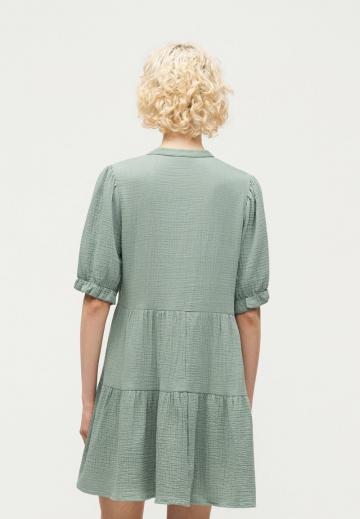 Короткое платье