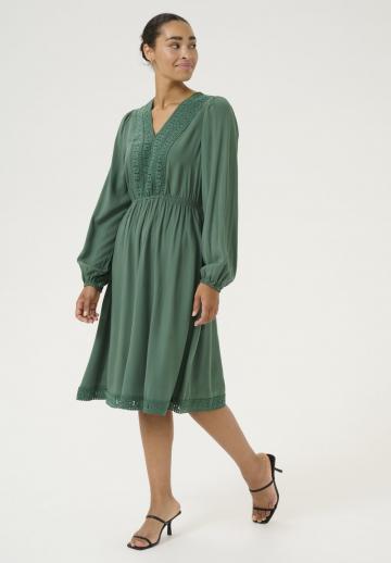 Платье
