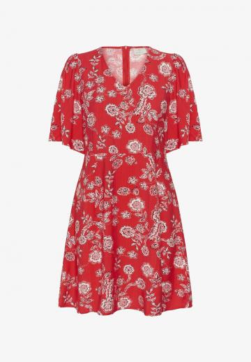 Платье