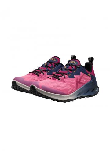 Походные ботинки