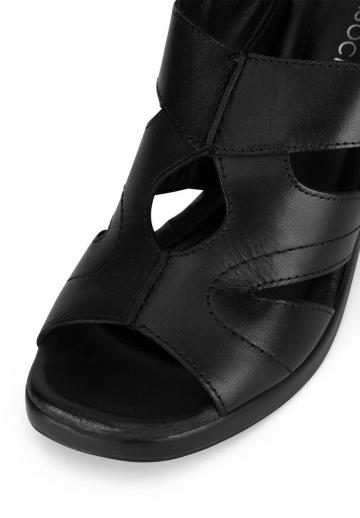 Босоножки на платформе