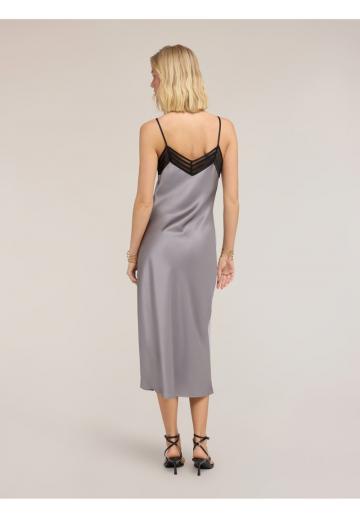 Платье