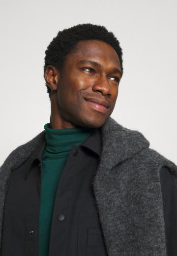 Майка с длинным рукавом