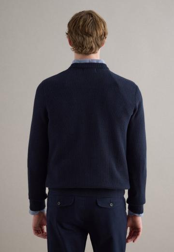Пуловер