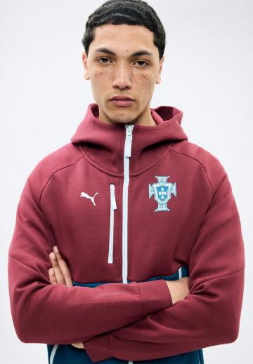 Спортивная кофта