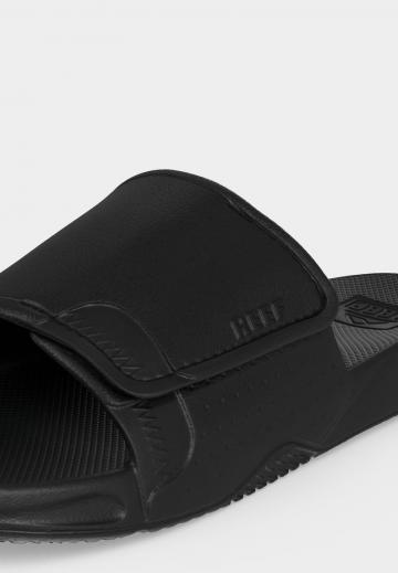 Шлепанцы