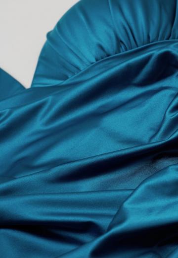 Слитный купальник