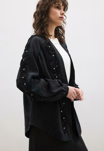 Короткое пальто