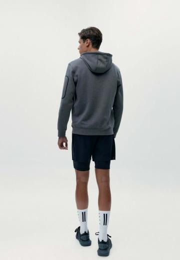 Спортивная кофта