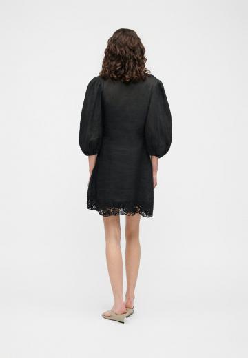 Короткое платье