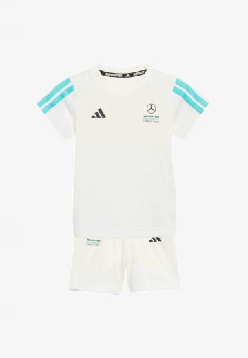 Спортивные шорты