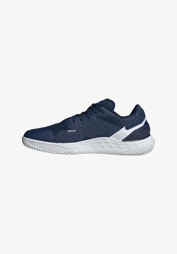 Теннисные кроссовки