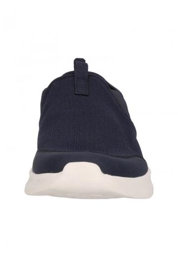 Тренировочные кроссовки