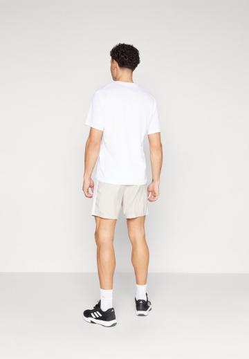 Спортивныве шорты