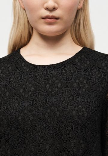 Короткое платье