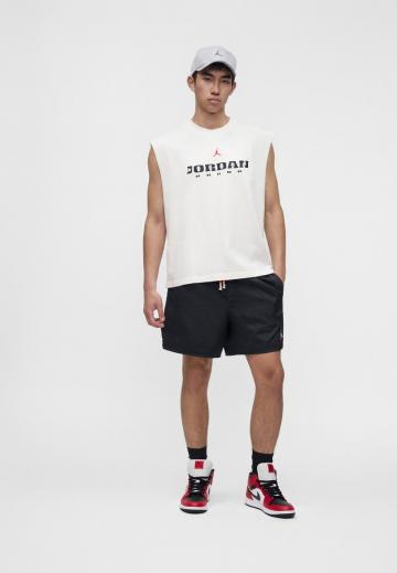 Спортивныве шорты