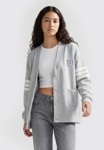 Вязаная кофта