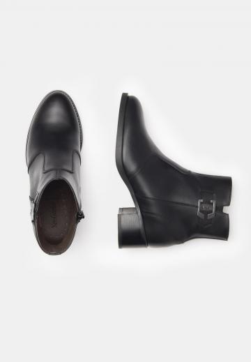 Ботильоны