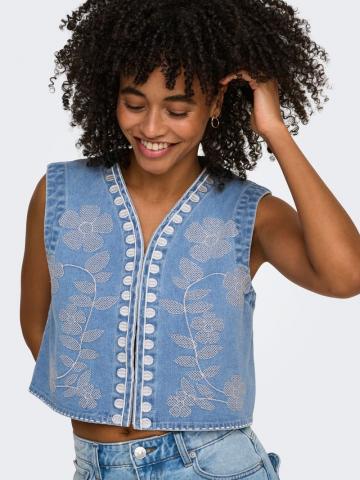Джинсовая жилетка