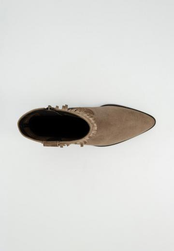 Ковбойские сапожки