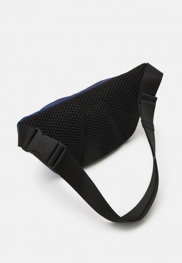 Сумка на пояс