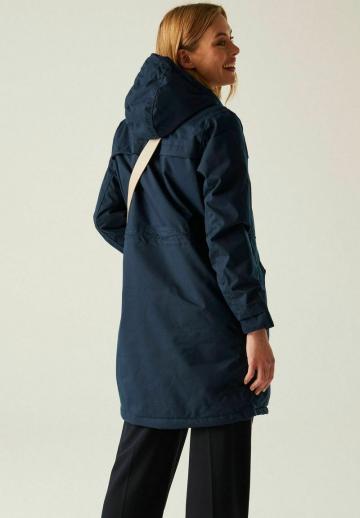 Спортивная куртка