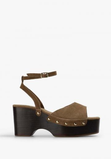 Босоножки на платформе