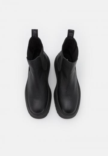Ботинки челси