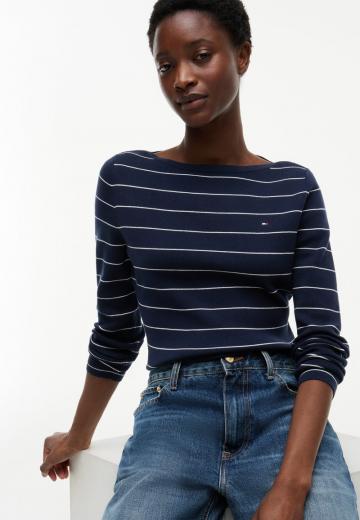 Пуловер в полоску