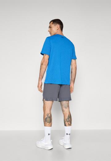 Спортивныве шорты