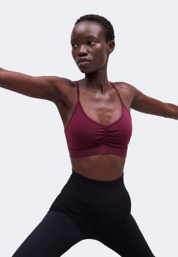 Спортивный бюстгальтер