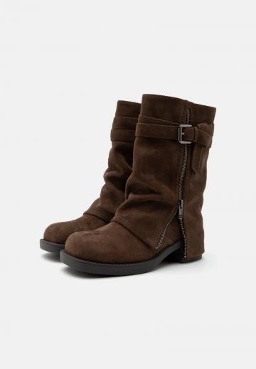 Ковбойские сапожки
