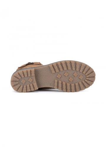 Сапожки на танкетке