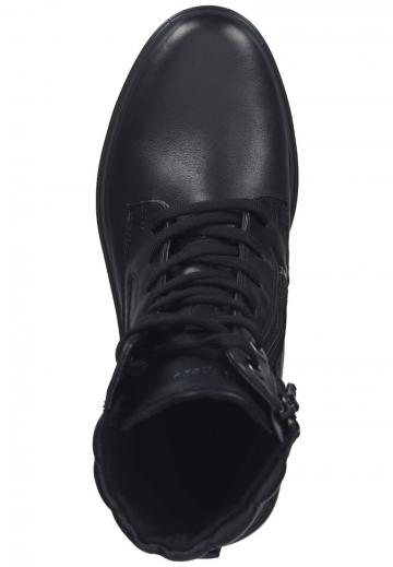 Сапожки на танкетке