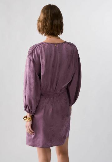 Короткое платье