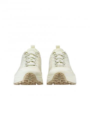 Беговые кроссовки