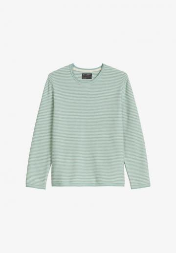 Пуловер