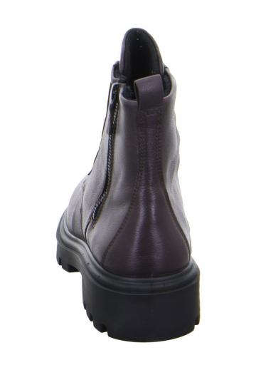 Сапожки на танкетке