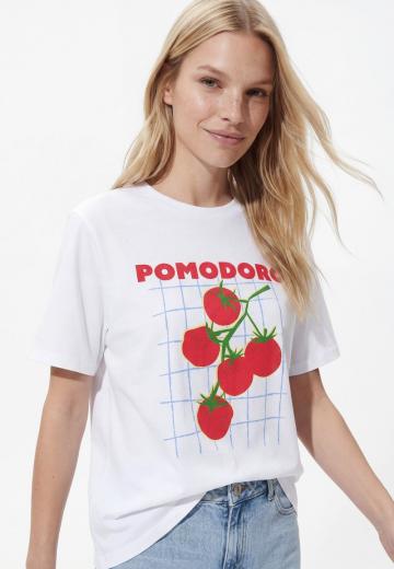 Футболка