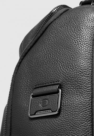 Кожаный рюкзак